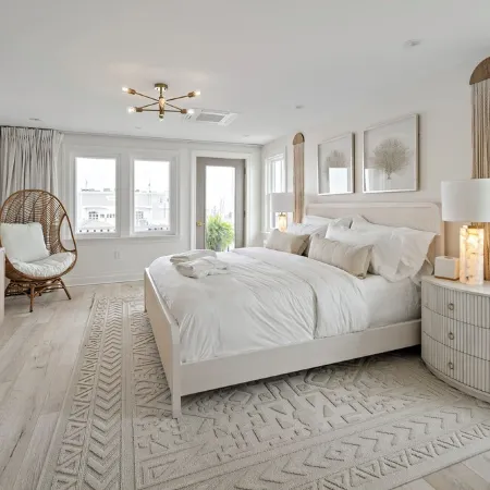 Casablanca-Luxury Retreat/2 Kings/Steps to Beach/PetFriendly