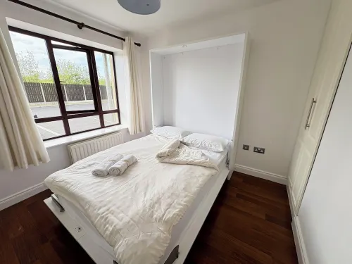 Family Friendly Mullingar Self Catering Apartment on Park Hotel Grounds Hotel a Mullingar