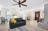 Pet Friendly w/fenced yard; 2BR 2BA Home includes HUGE porch, BBQ & game room!