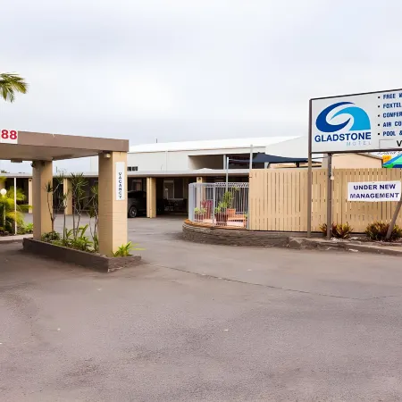 Gladstone Motel