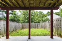 11 Mi to Dtwn Aberdeen: Spacious Townhome! - 2 stjerner