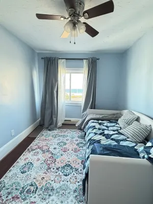 Charming 2-bedroom building in delightful Hull with ocean view Hotels near Nantasket Beach