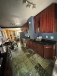 Charming 2-bedroom house in Maywood with WiFi, AC full basement with sofa bed - Homestays