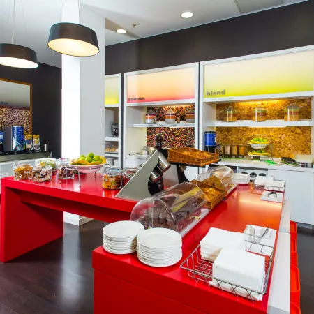 Hampton by Hilton Liverpool City Centre Отели рядом с достопримечательностью «Тейт Ливерпуль»