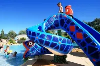 Mas 6/7 pers Air-conditioned; Garden; Swimming pool 5 min beach Barcares ILE DES PECHEURS