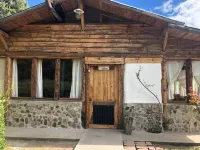 Cozy 2-bedroom house with WiFi, AC in amazing El Maiten Hotel a 