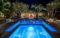 Best in Chiangmai, Modern Love Villa, Garden Paradise, Pool, Free Breakfast.