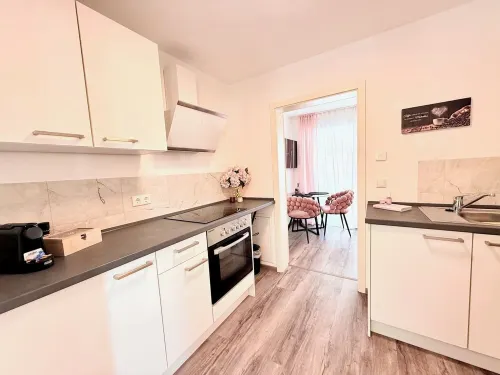 Charming apartment | balcony, close to the center, self check-in