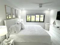 Beach Condo in Ocean Village !Entire Rental Unit in Fort Pierce, Florida .