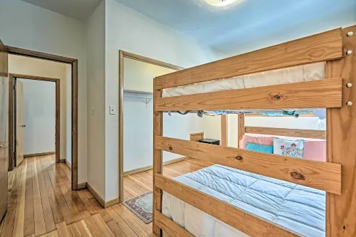 Laramie Home w/ Backyard < 1 Mi to Univ of Wyoming - 3-نجوم