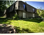 Luxurious Condo family-friendly Closer to attractions!Eatery,Walmart&lot more!