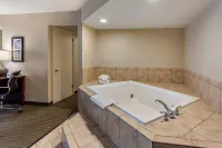 Comfort Inn & Suites Rochelle - DeKalb Hotels in Rochelle