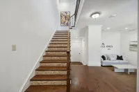 Luxury Townhome walking distance to Legacy West