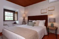 Pine Tree House in Azeit o Hotels near House & Museum José Maria Da Fonseca