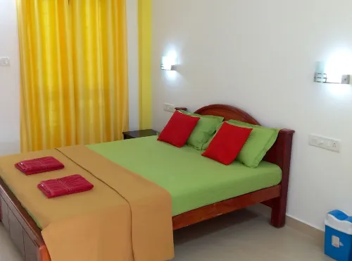 WILD WINDOW Homestay in front of Periyar Tiger Reserve forest