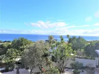 LE CLOS DE VAL - ACCOMMODATION - TERRACE SEA VIEW - HEATED SWIMMING POOL