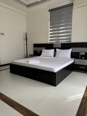 3BR Apartment - Hildon Residences Hotels in Colombo 04