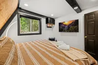 A-Frame Cabin In Smoky Mountains
