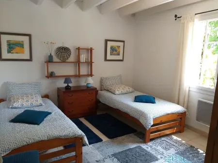 La petite saunière Отели в г. Шампо