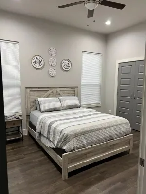 NEW Comfy, spacious, Modern