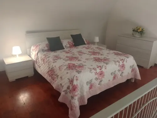 B&b Maryglow Apartment located in the center of Sant' Agnello.