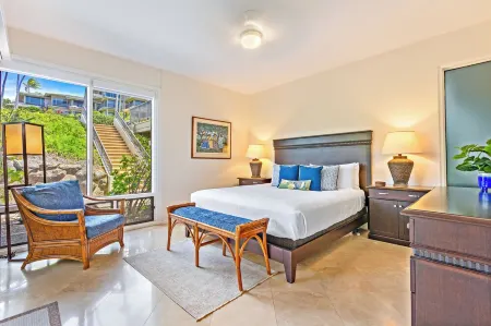 Kapalua Bay Villas #23G2 Breathtaking Oceanfront Retreat Отели рядом с достопримечательностью «Капалуа Теннис Гарден»