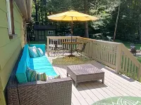 Creekside: Cozy 3-Bedroom Cabin on Loyalsock Creek – Fish, Hike, Kayak or Relax!