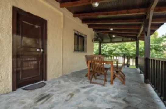 Seaside Serenity Retreat – Nea Makri by ΜΡS