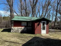 Lovells Riverside Cabins #1 on the AuSable River