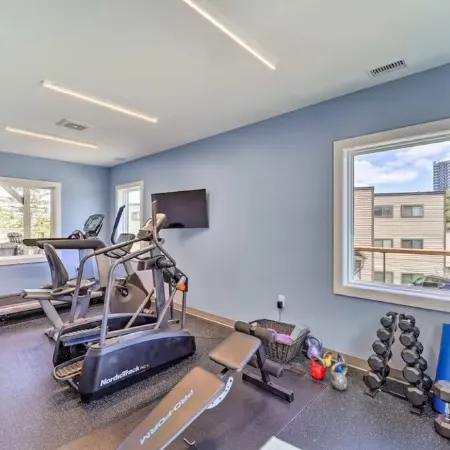 Sugar Ski in/out 1BR 1BA views/pool/sauna/hot tub