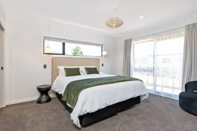 The Green House: Luxe Eco Escape Hotels in 