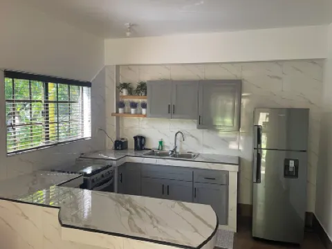 Cozy two bedroom apartment closed to the beach Hotels in 