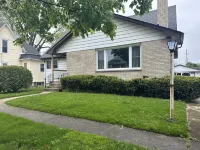 NIU Coporate and Business Travel Long Term Stays Welcome! 4 BD 3 BA