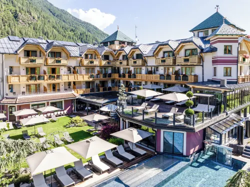 Tevini Dolomites Charming Hotel Hotels in Folgarida