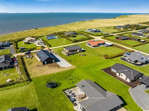 "Ginia" - 150m to the Fjord Hotels in Vinderup