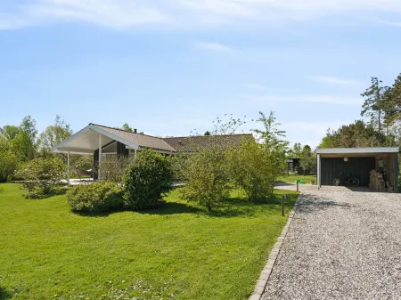 "Harald" - 300m from the Sea