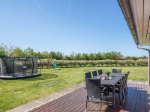 "Hedevig" - 800m to the Fjord