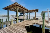 East Palatka Home on St Johns River w/ Boat Dock! - 3 estrellas