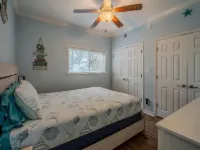 Stunning Long Beach Condo With Ocean View! Hotels in Long Beach