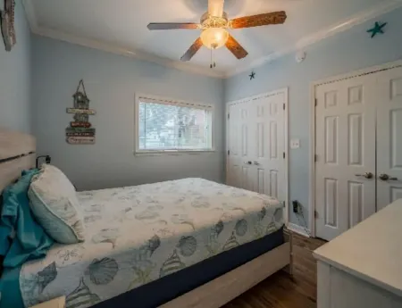 Stunning Long Beach Condo With Ocean View! Отели рядом с достопримечательностью «Long Beach Yacht Club»