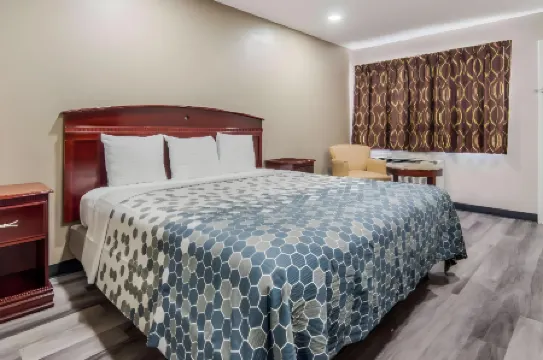 Econo Lodge Waco North I-35