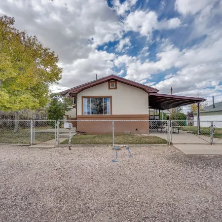 Laramie Vacation Rental 3 Mi to Downtown!