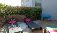 T2 Garden level, Modern and Cozy with direct access to "Lagoon Beach" Hotels in Saint-Cyprien