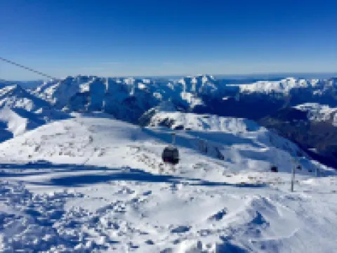 Chalet in Les Deux Alpes near Ski Lift
