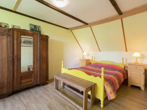 Holiday home and mobile home with spacious garden