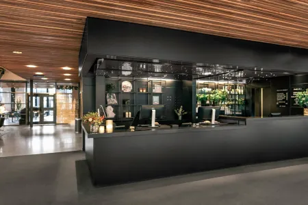 Quality Hotel 11 & Eriksbergshallen Отели в г. Styrso