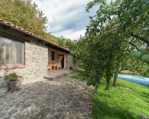 Secluded Chalet with Pool Hotels in San Marcello Piteglio