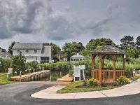 Bikes, Kayaks, Pool: Getaway 3 Mi to Bethany Beach Hotels in Millville
