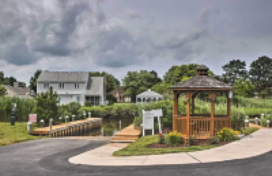 Bikes, Kayaks, Pool: Getaway 3 Mi to Bethany Beach