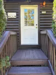 BEAUTIFUL LOG CABIN NEAR NEW RIVER HIKING STARGAZING WIFI NICE COUPLES RETREAT